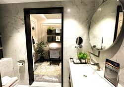 Smith Street (D1), Condominium #460315901